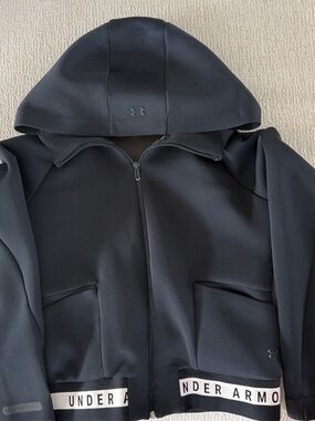 Under Armour Black Full-Zip Hoodie with Branded Hem